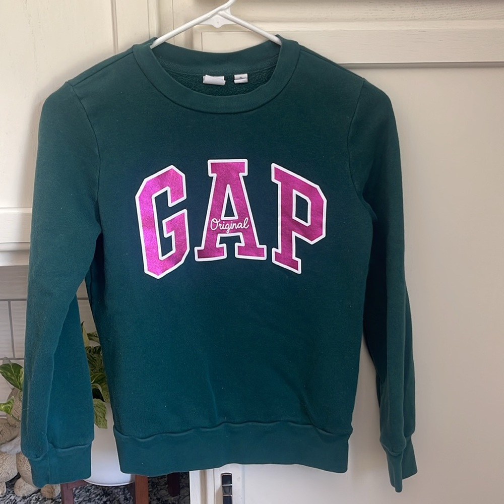 GAP Crewneck Sweatshirt with Pink Logo